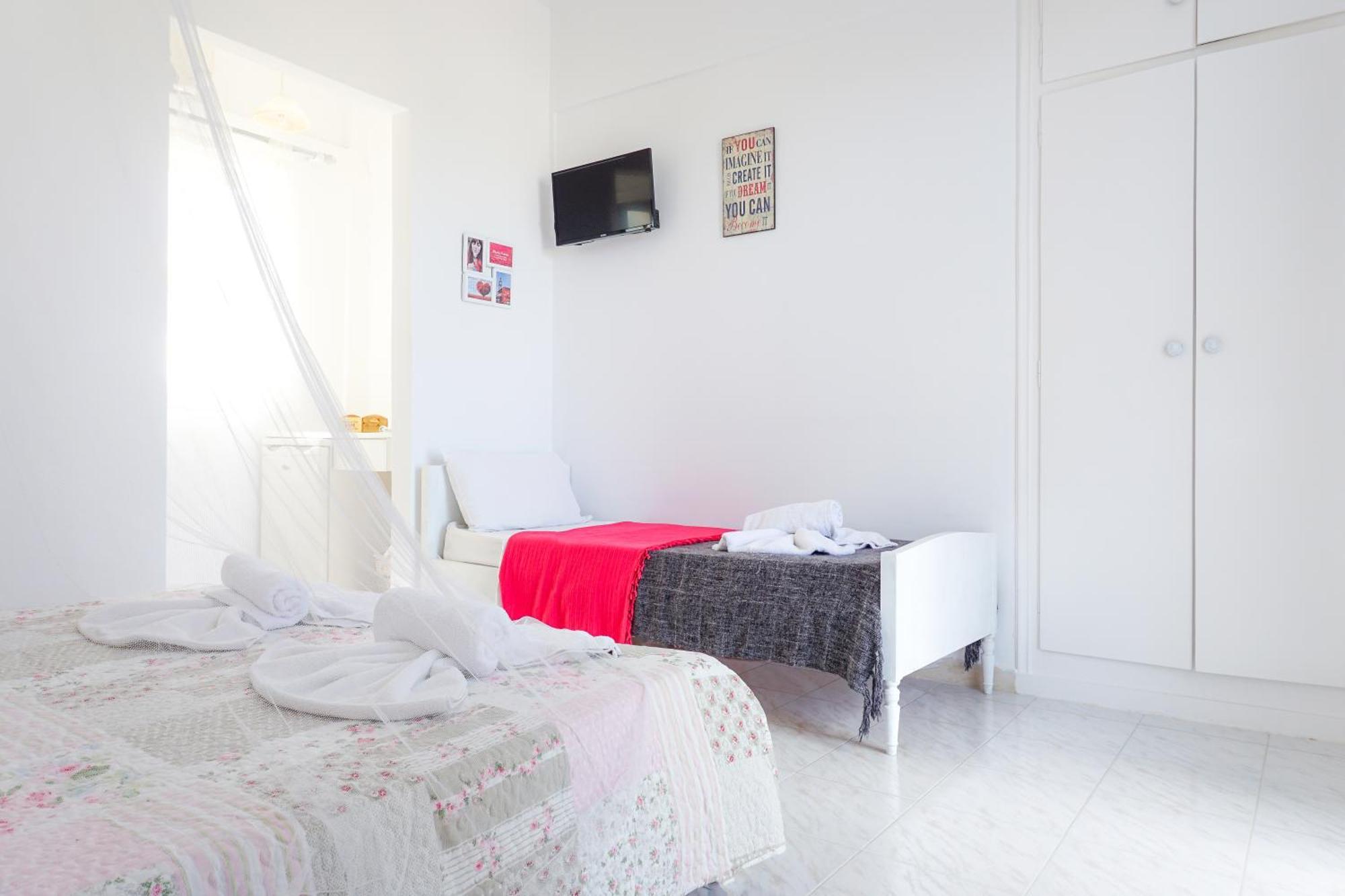 Cubaneros Holiday Inn Laganas Pokoj fotografie